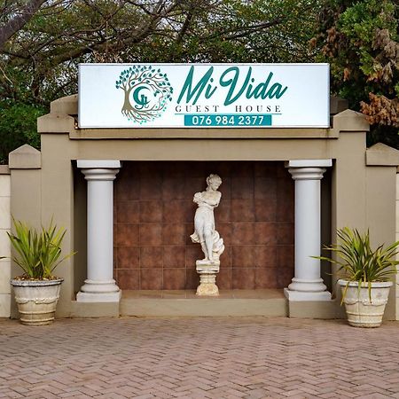 Mi Vida Guesthouse Klerksdorp Extérieur photo