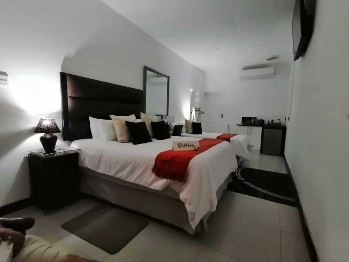 Mi Vida Guesthouse Klerksdorp Extérieur photo
