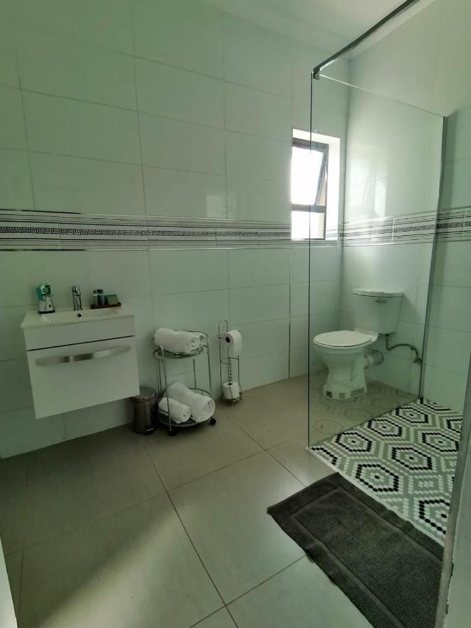 Mi Vida Guesthouse Klerksdorp Extérieur photo