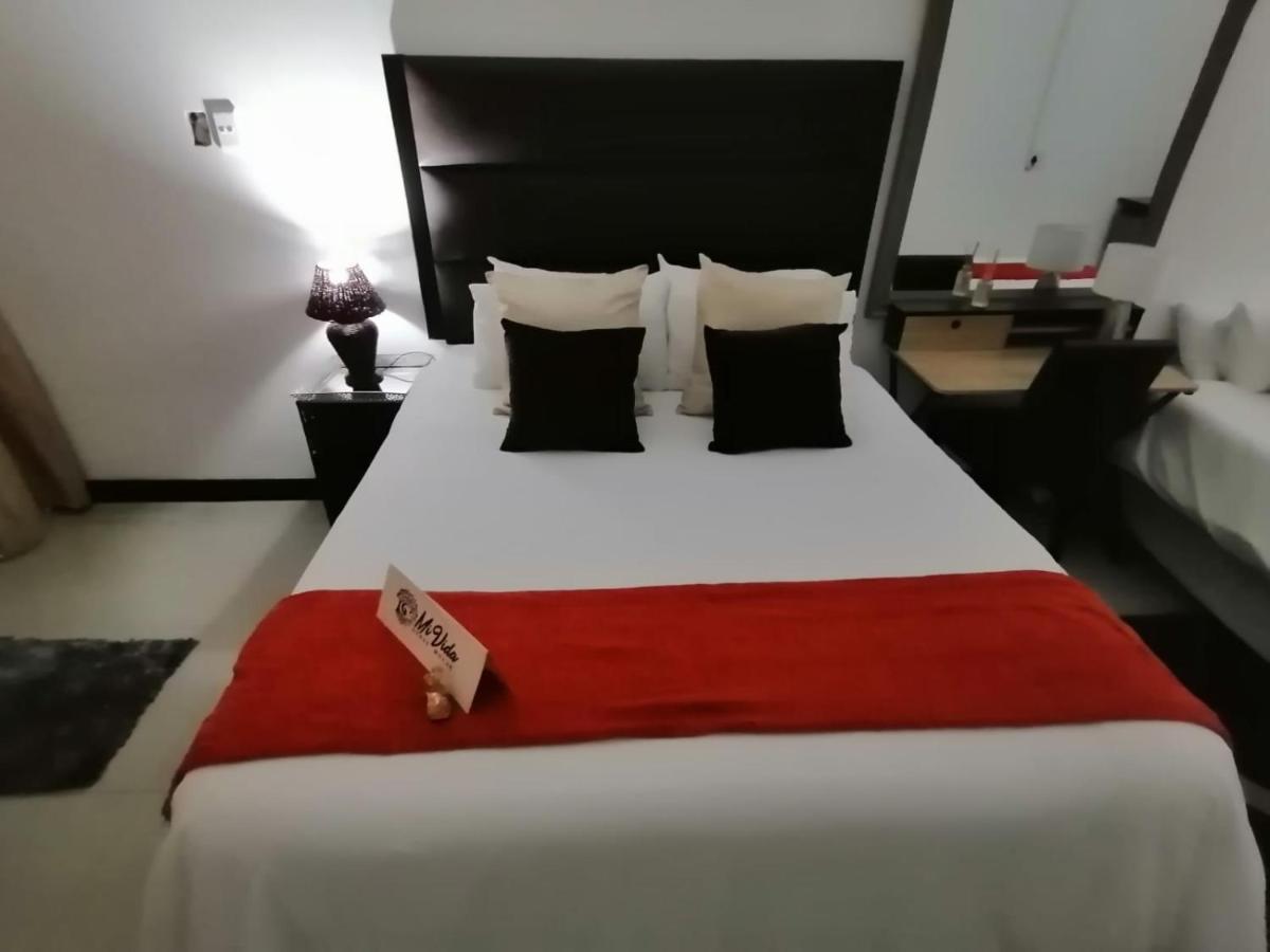 Mi Vida Guesthouse Klerksdorp Extérieur photo
