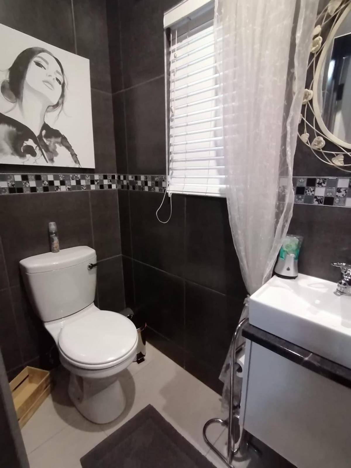 Mi Vida Guesthouse Klerksdorp Extérieur photo